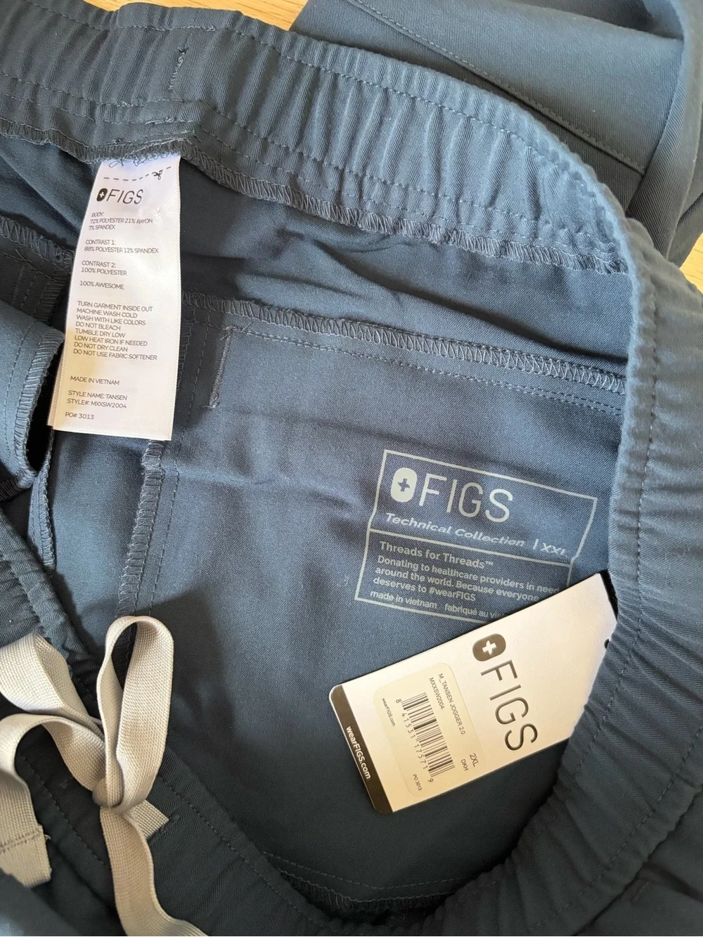 Figs Men’s Tansen Jogger 2.0 Scrub Pants NWT Size 2XL Color Dark Harbor